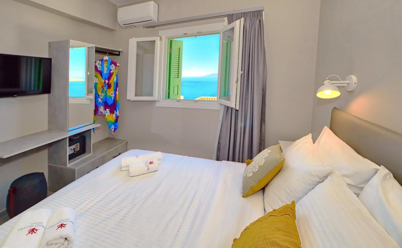 Corali Suites Andros Batsi  Ruang foto