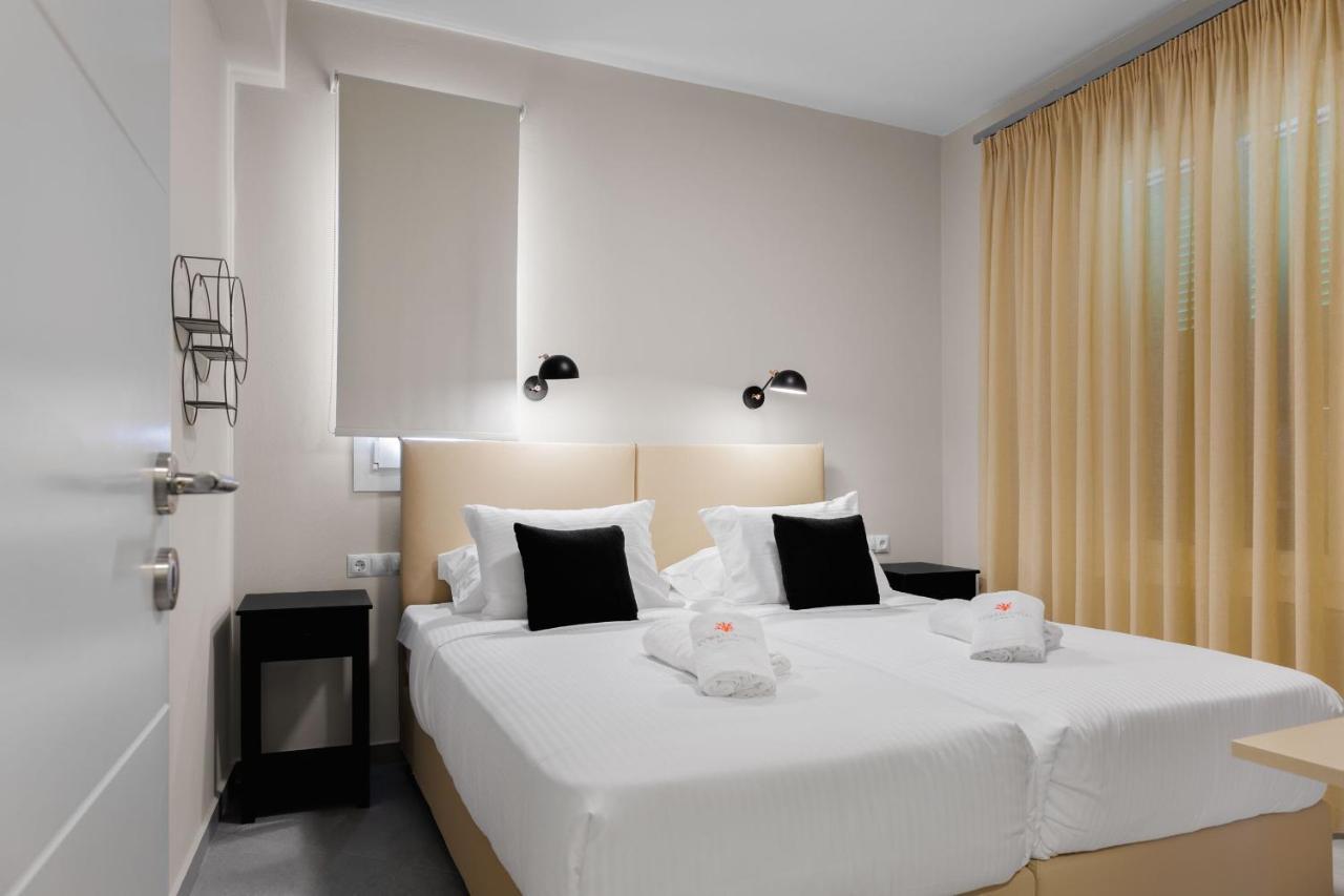 Corali Suites Andros Batsi  Bagian luar foto