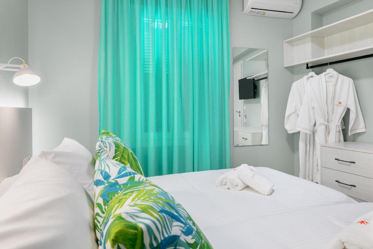 Corali Suites Andros Batsi  Bagian luar foto