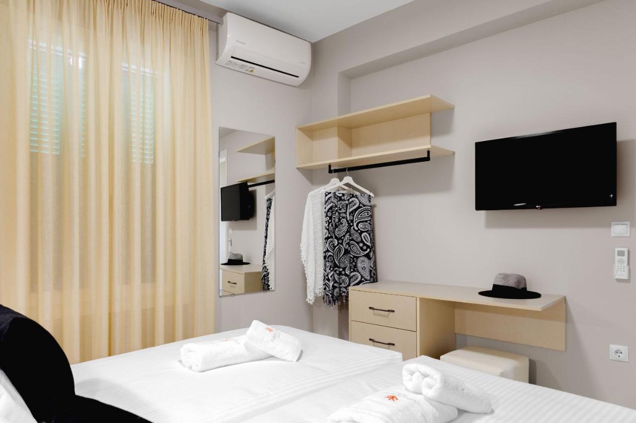 Corali Suites Andros Batsi  Bagian luar foto