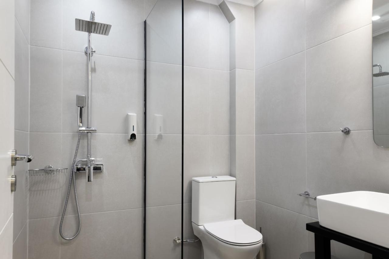 Corali Suites Andros Batsi  Bagian luar foto