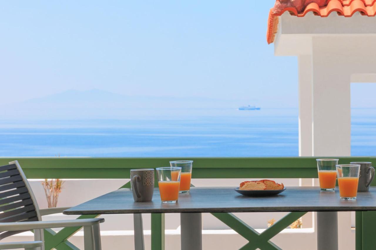 Corali Suites Andros Batsi  Bagian luar foto